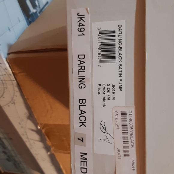 Jen+Kim - Picture 5 of 5